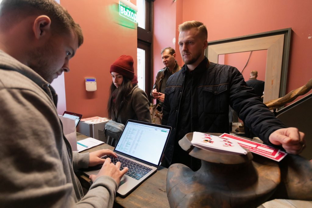 Conference reportage for a digital communications event